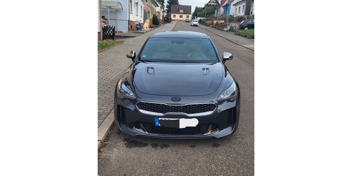 Kia Stinger 186.000 km 21.500 &euro; Bexbach 66450