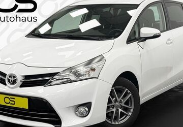 Toyota Verso 150.000 km 8.950 &euro; Dülmen 48249