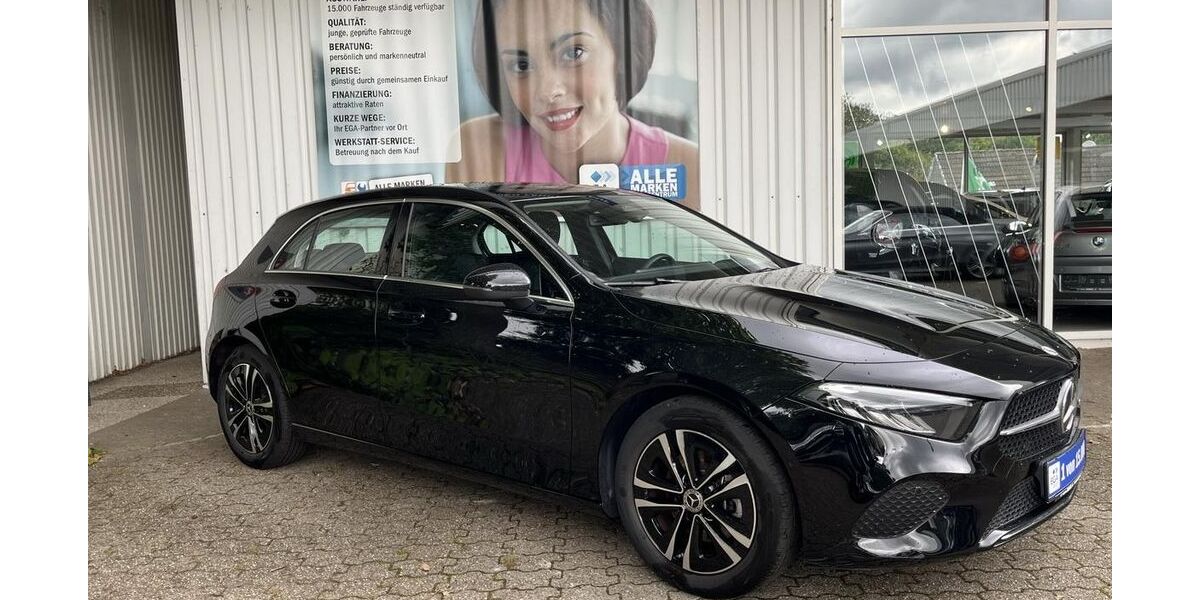 Mercedes-Benz A 180 9.985 km 27.322 &euro; Wermelskirchen 42929