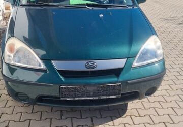 Suzuki Liana 89.766 km 2.500 &euro; Gauting 82131