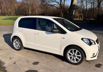 Seat Mii 49.500 km 10.799 &euro; Recklinghausen 45665