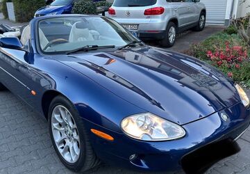 Jaguar XK8 142.000 km 7.650 &euro; Offenbach 63069