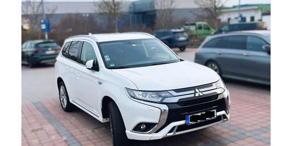 Mitsubishi Outlander 73.000 km 18.799 &euro; Kirchheim 85551