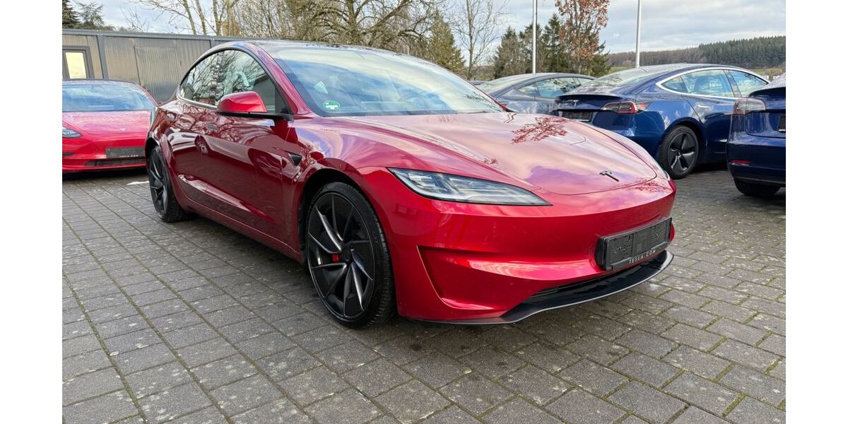 Tesla Model 3 24.000 km 47.646 &euro; Tünsdorf 66693