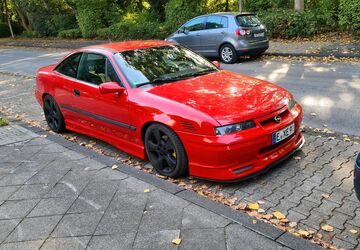 Opel Calibra 190.000 km 9.499 &euro; Essen 45309