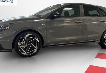 Hyundai i30 4.500 km 28.990 &euro; Schleswig 24837