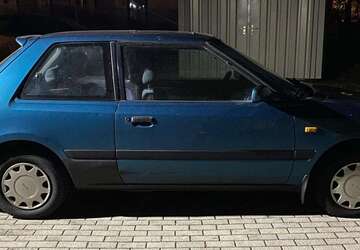 Mazda 323 201.000 km 600 &euro; Hallbergmoos 85399