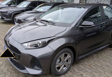 Mazda 2 3.000 km 22.190 &euro; Hiddenhausen 32120