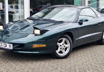 Pontiac Firebird 180.000 km 8.990 &euro; Wesel 46485