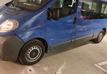 Opel Vivaro 232.000 km 9.500 &euro; Kiefersfelden 83088