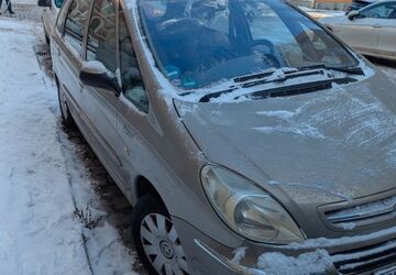 Citroen Xsara Picasso 260.000 km 700 &euro; Plauen 08529