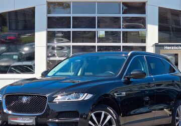 Jaguar F-Pace 90.150 km 25.990 &euro; Deißlingen 78652