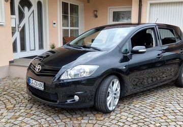 Toyota Auris 127.000 km 7.990 &euro; Medlingen 89441
