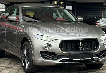 Maserati Levante 139.000 km 31.999 &euro; Geldern 47608