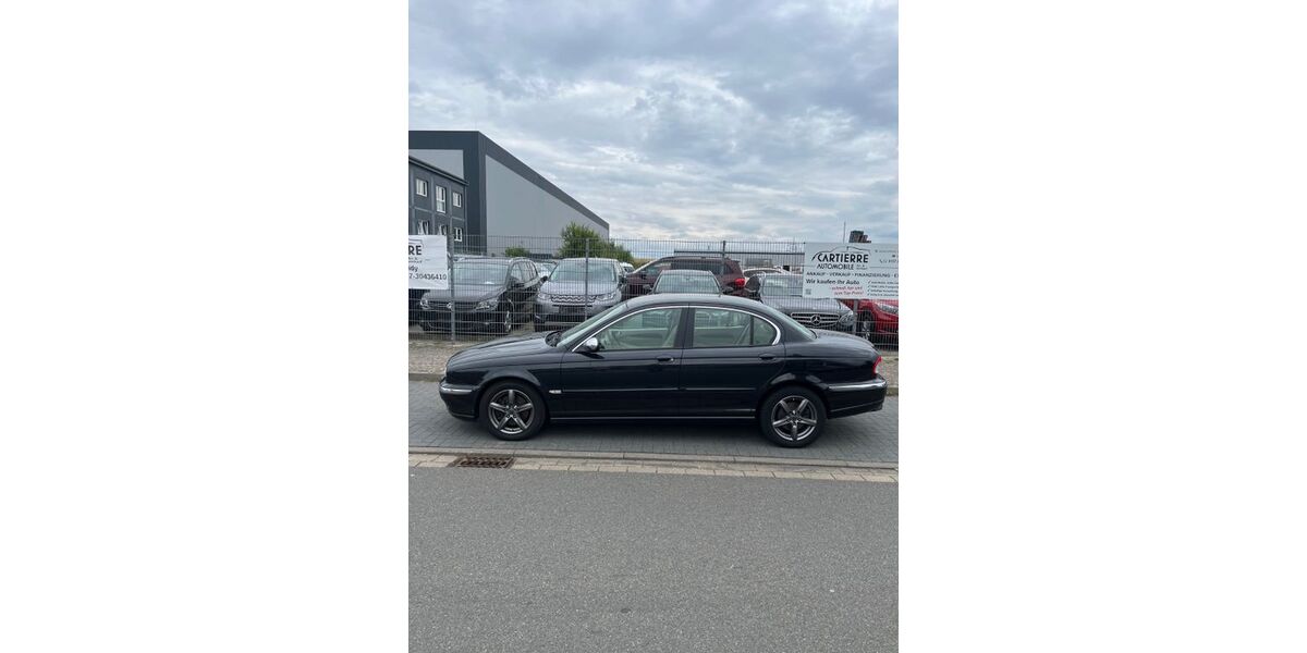 Jaguar X-Type 293.508 km 1.799 &euro; Winsen/Luhe 21423
