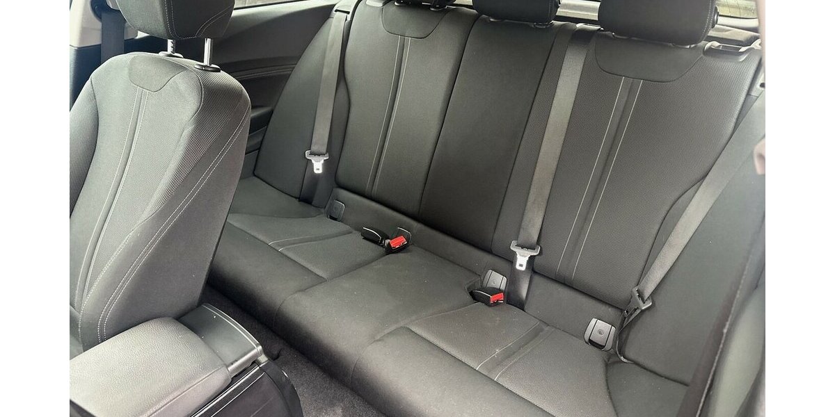 BMW 118 2.0 d Sport Line |Navi|PDC|Klima|SHZ|Tempo| 147.351 km 11.499 &euro; Mainz-Kostheim 55246