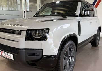 Land Rover Defender 7.890 km 92.940 &euro; Bruchsal 76646
