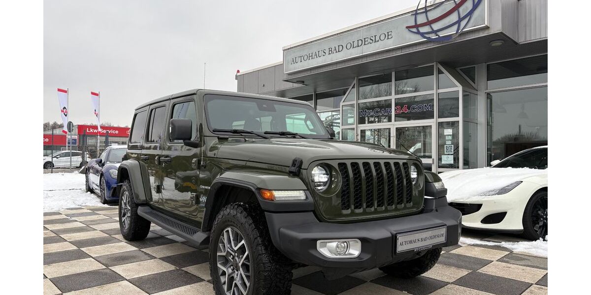 Jeep Wrangler 29.000 km 59.888 &euro; Bad Oldesloe 23843