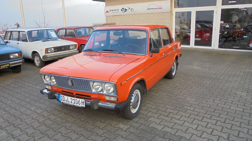 Lada Andere 87.500 km 10.995 &euro; Dresden 01157