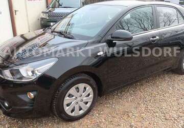 Kia Rio 79.000 km 10.750 &euro; Bremerhaven 27572