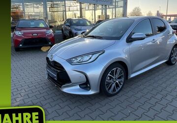 Toyota Yaris 14.001 km 24.290 &euro; Magdeburg 39120