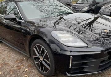 Porsche Panamera 12.000 km 89.600 &euro; Ulm 89075