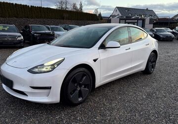 Tesla Model 3 14.313 km 35.300 &euro; Aulendorf 88326