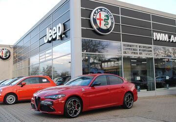 Alfa Romeo Giulia 15.100 km 39.880 &euro; Würzburg 97076