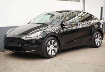 Tesla Model Y 37.185 km 39.950 &euro; Mönchengladbach 41236