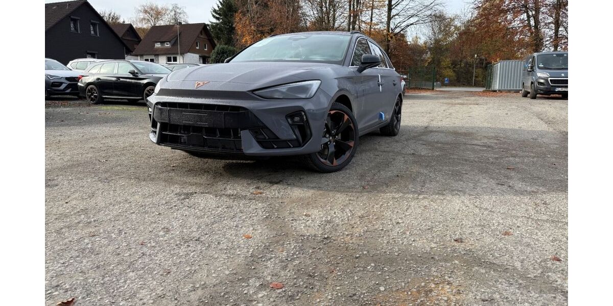 Cupra Leon 5.000 km 42.890 &euro; Siegen 57072