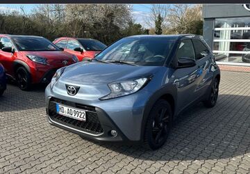 Toyota Aygo (X) 2.082 km 17.690 &euro; Wiesloch 69168