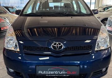 Toyota Corolla Verso 82.000 km 7.490 &euro; Gelsenkirchen 45881