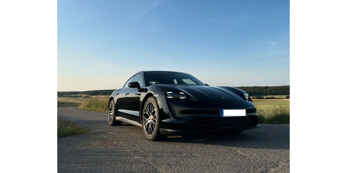 Porsche Taycan 18.500 km 72.000 &euro; Helmstedt 38350