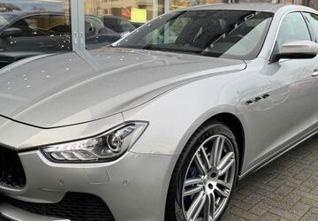 Maserati Ghibli 41.000 km 27.900 &euro; Bocholt 46397