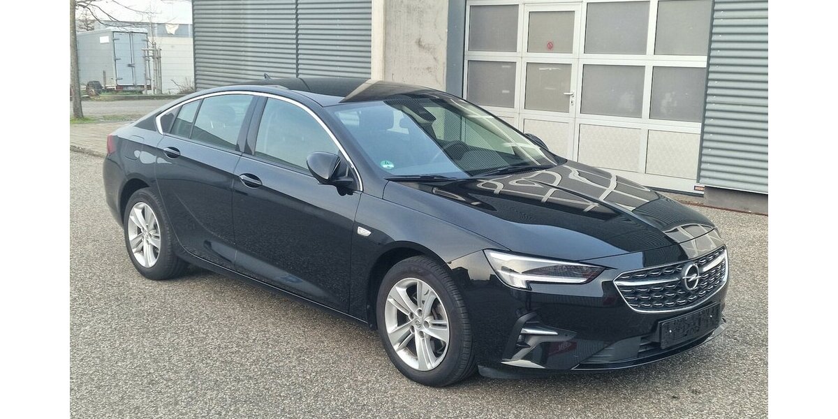 Opel Insignia 1.5 D Elegance Klimaautomatik NAVI 107.000 km 15.699 &euro; Landau 76829