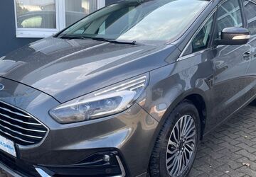 Ford S-Max 59.998 km 27.499 &euro; Leuna 06237
