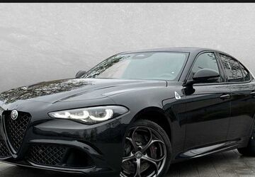 Alfa Romeo Giulia 1.550 km 75.490 &euro; Regensburg 93059