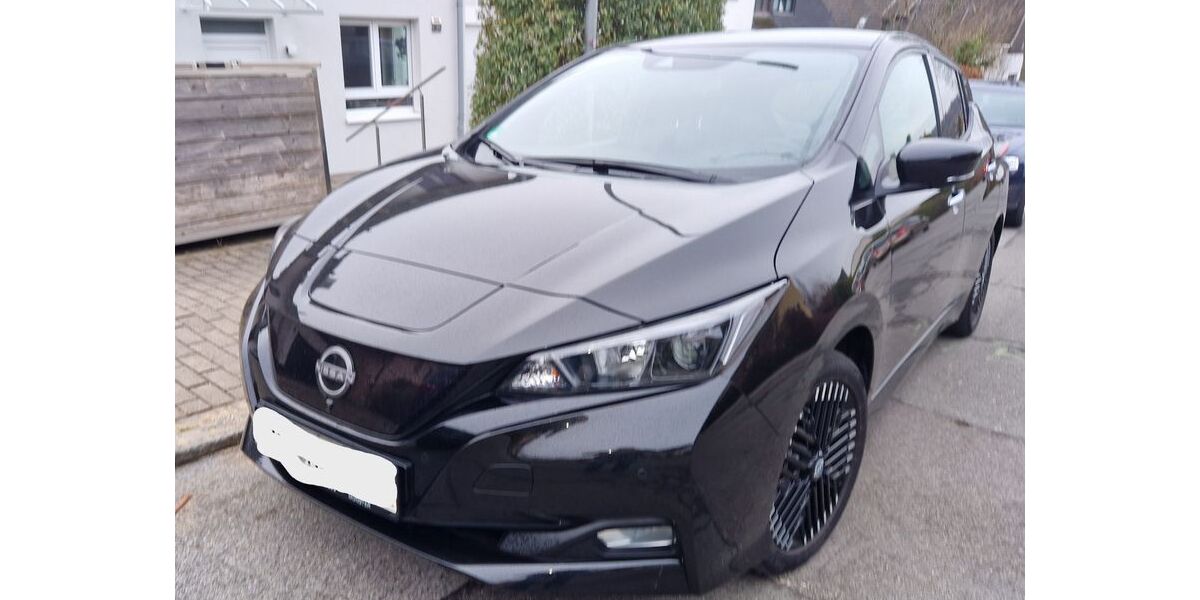Nissan Leaf 28.500 km 12.750 &euro; Dortmund 44229
