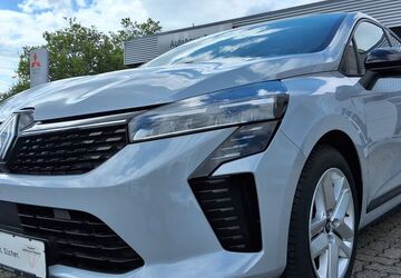 Renault Clio 14.960 km 17.990 &euro; Würzburg 97084