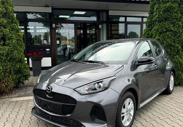 Mazda 2 8.697 km 22.990 &euro; Regensburg 93055