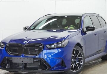 BMW M5 8.536 km 121.780 &euro; Neustadt 67433