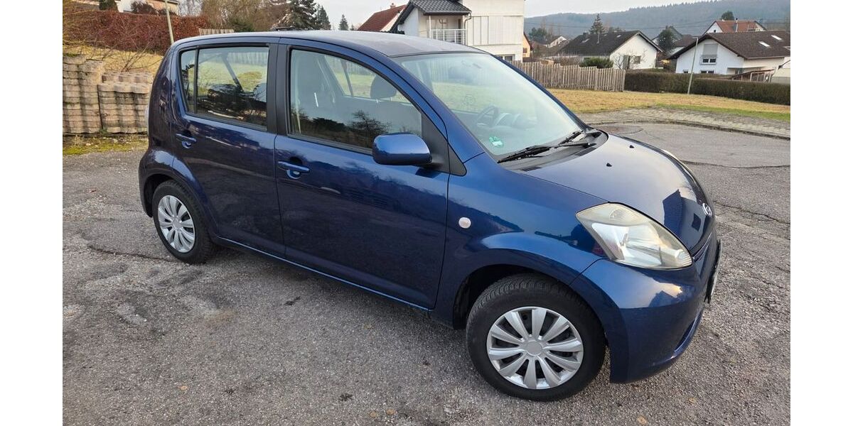 Daihatsu Sirion 175.200 km 1.150 &euro; Waldlaubersheim 55444