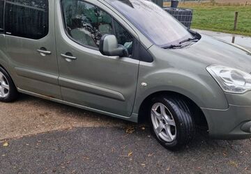 Citroen Berlingo 256.000 km 2.700 &euro; Epenwöhrden 25704