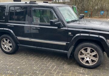 Jeep Commander 407.000 km 7.985 &euro; Trebbin 14959