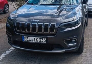 Jeep Cherokee 208.500 km 14.200 &euro; Kleve 47533