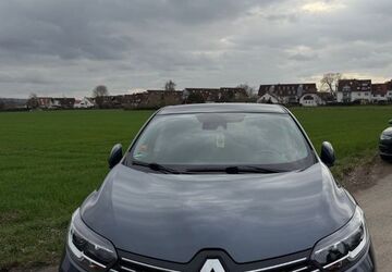 Renault Kadjar 27.427 km 20.500 &euro; Frankfurt 60488