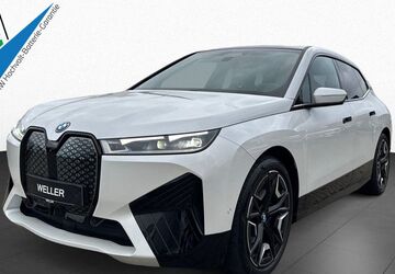 BMW iX 11.600 km 46.990 &euro; Detmold 32758