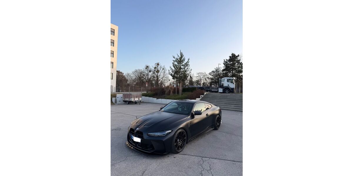 BMW M4 48.000 km 77.449 &euro; München 80687